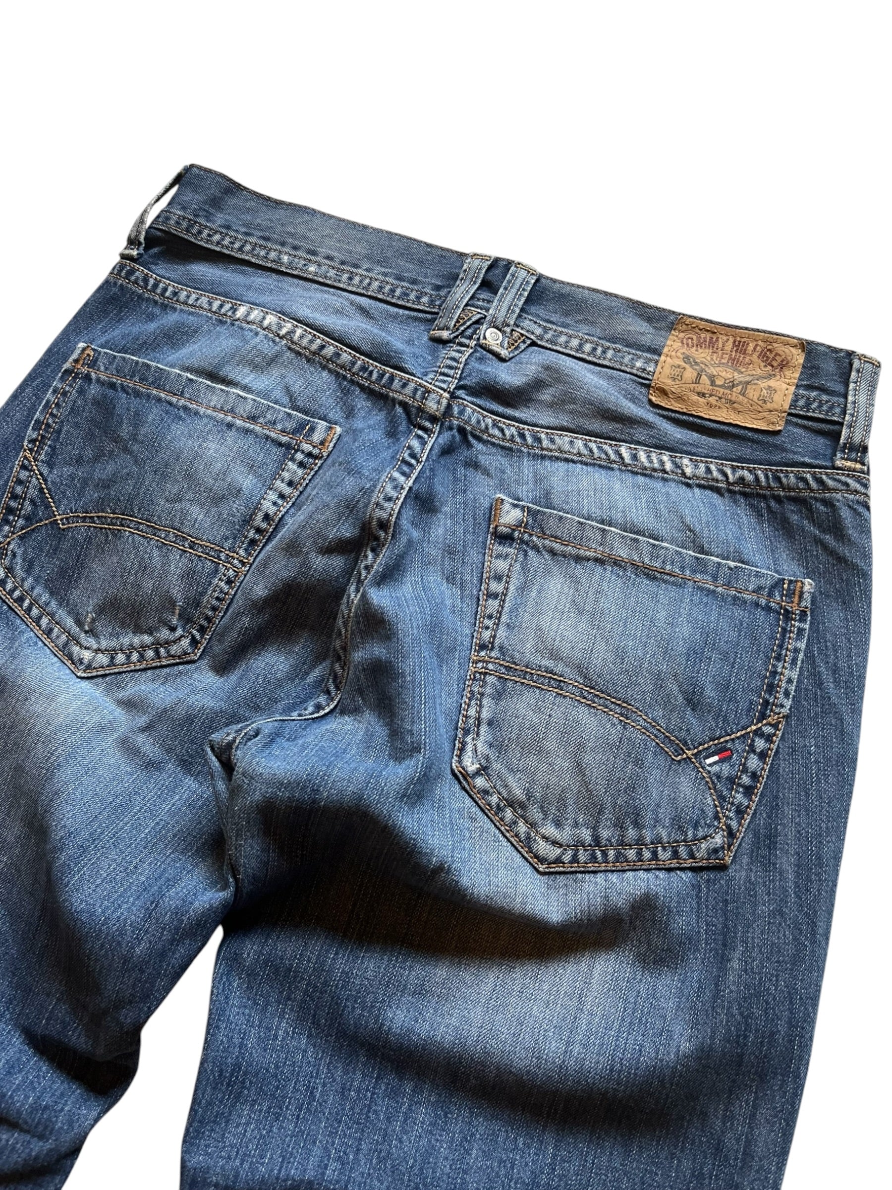 2000s Tommy Hilfiger Jeans (32x30)