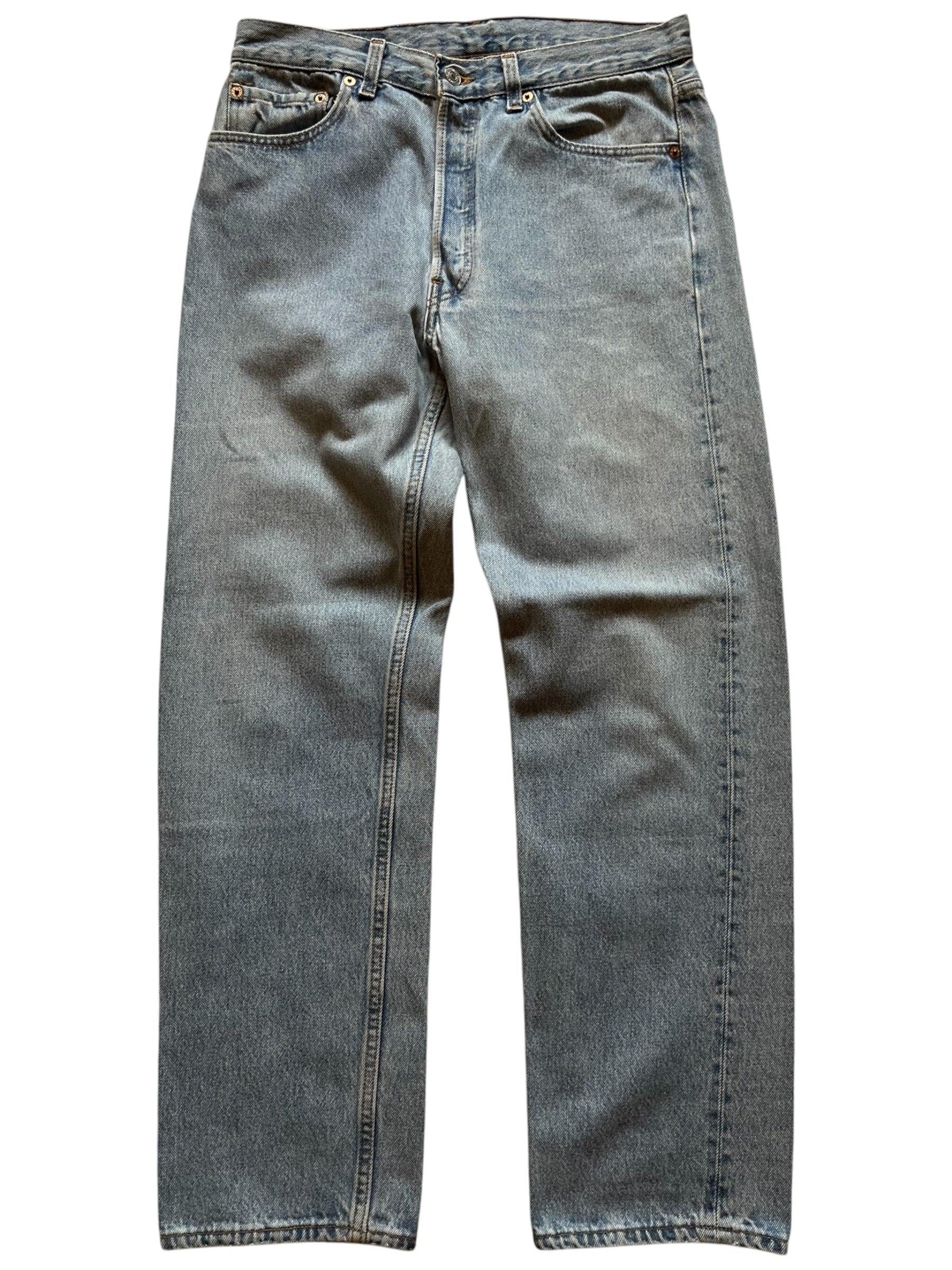 90s Levi’s 501 (33x30)