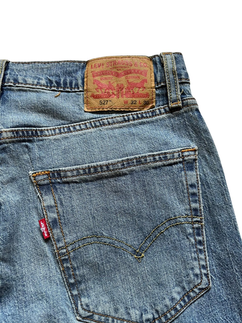 2000s Levi’s 527 Bootcuts (32x30)