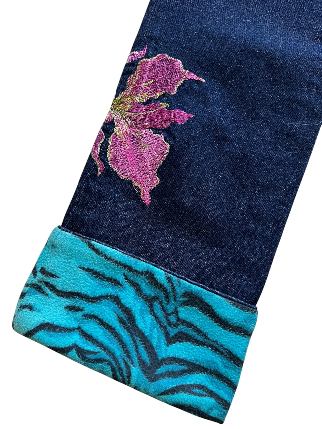 2000s Versace Flower Embroidery Jeans (30x32)