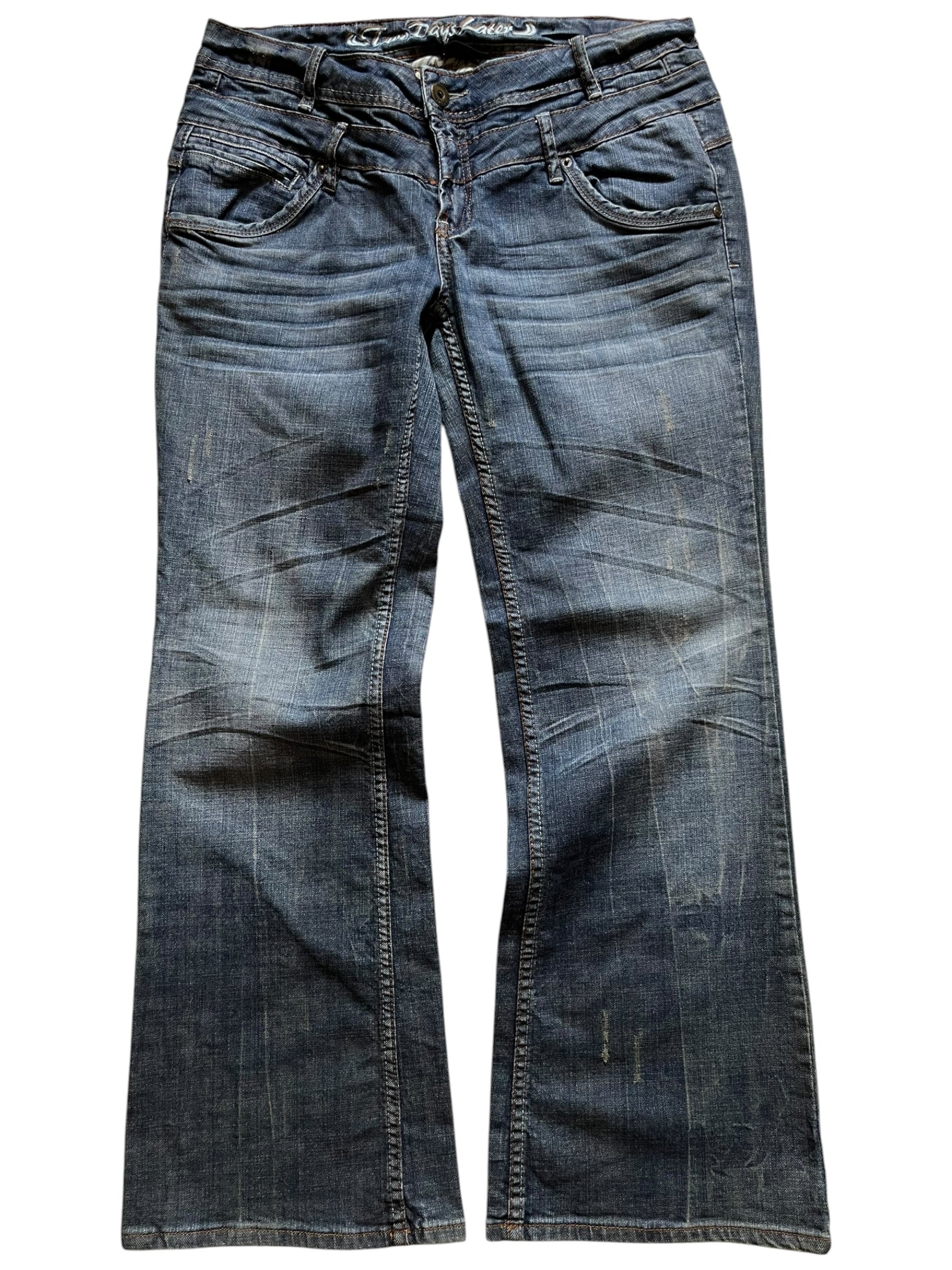 2000s Two Days Later Double Waisted Flared Jeans (32x30)