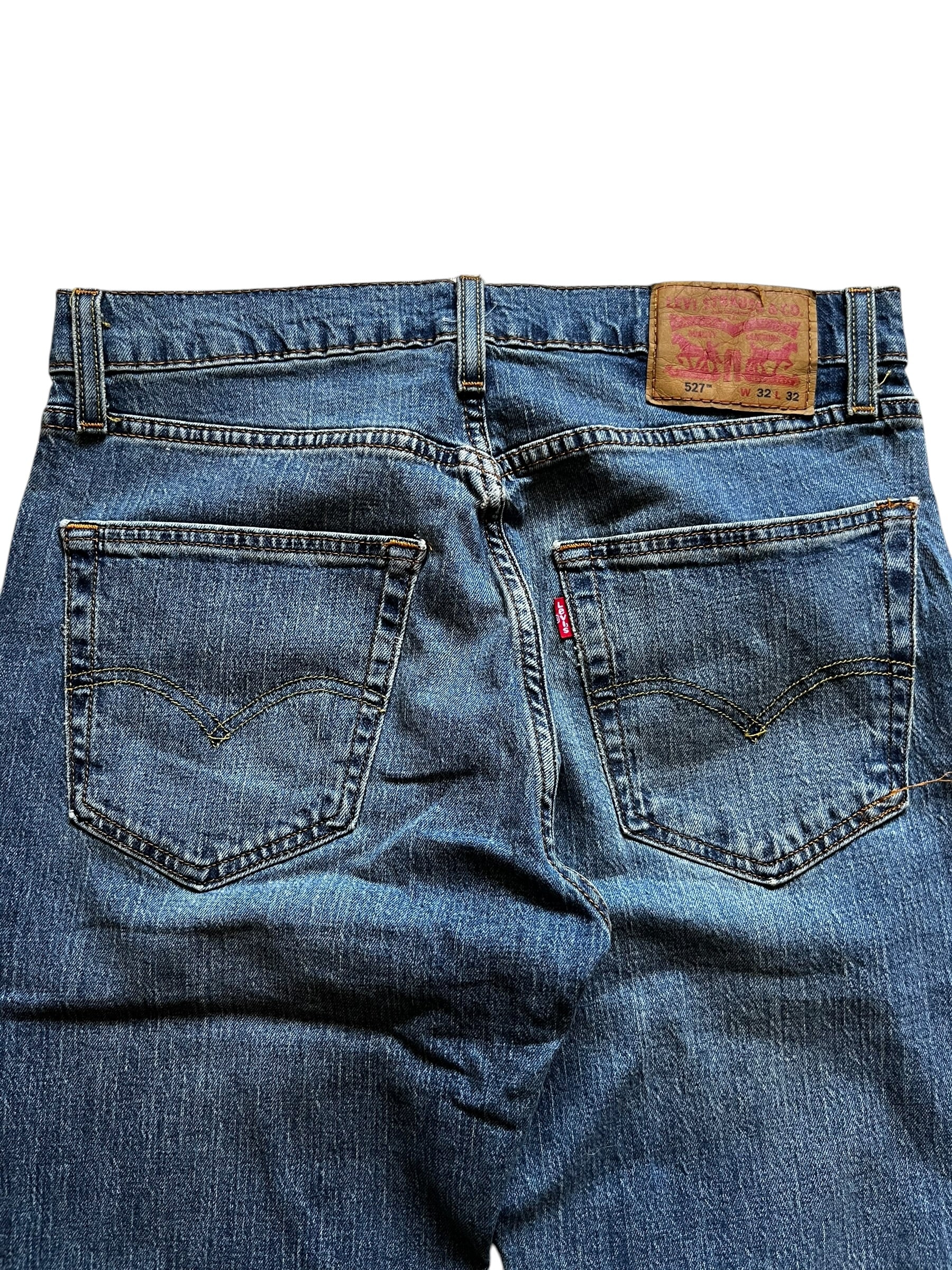 2000s Levi’s 527 Bootcuts (32x32)