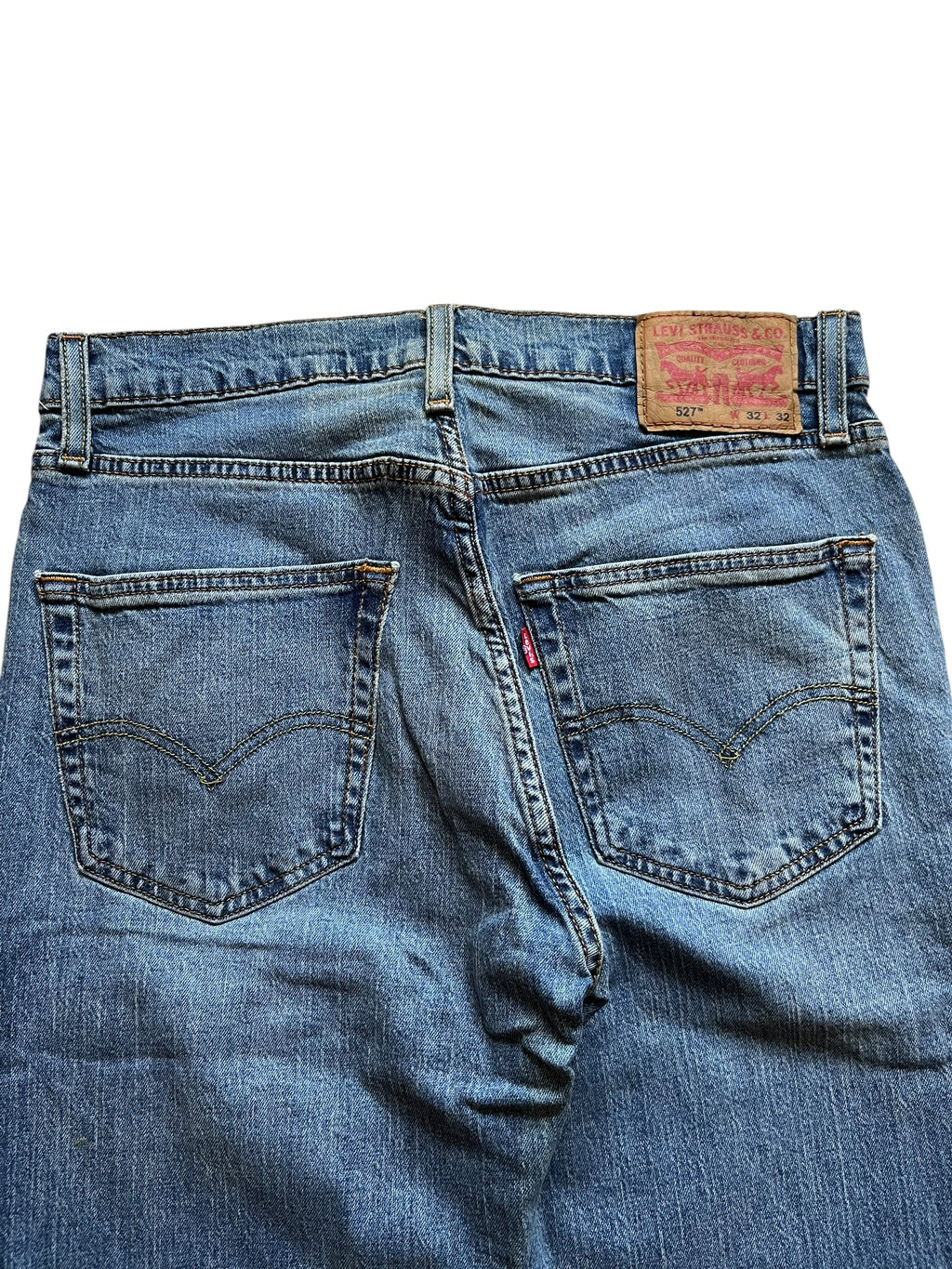 2000s Levi’s 527 Bootcuts (32x32)