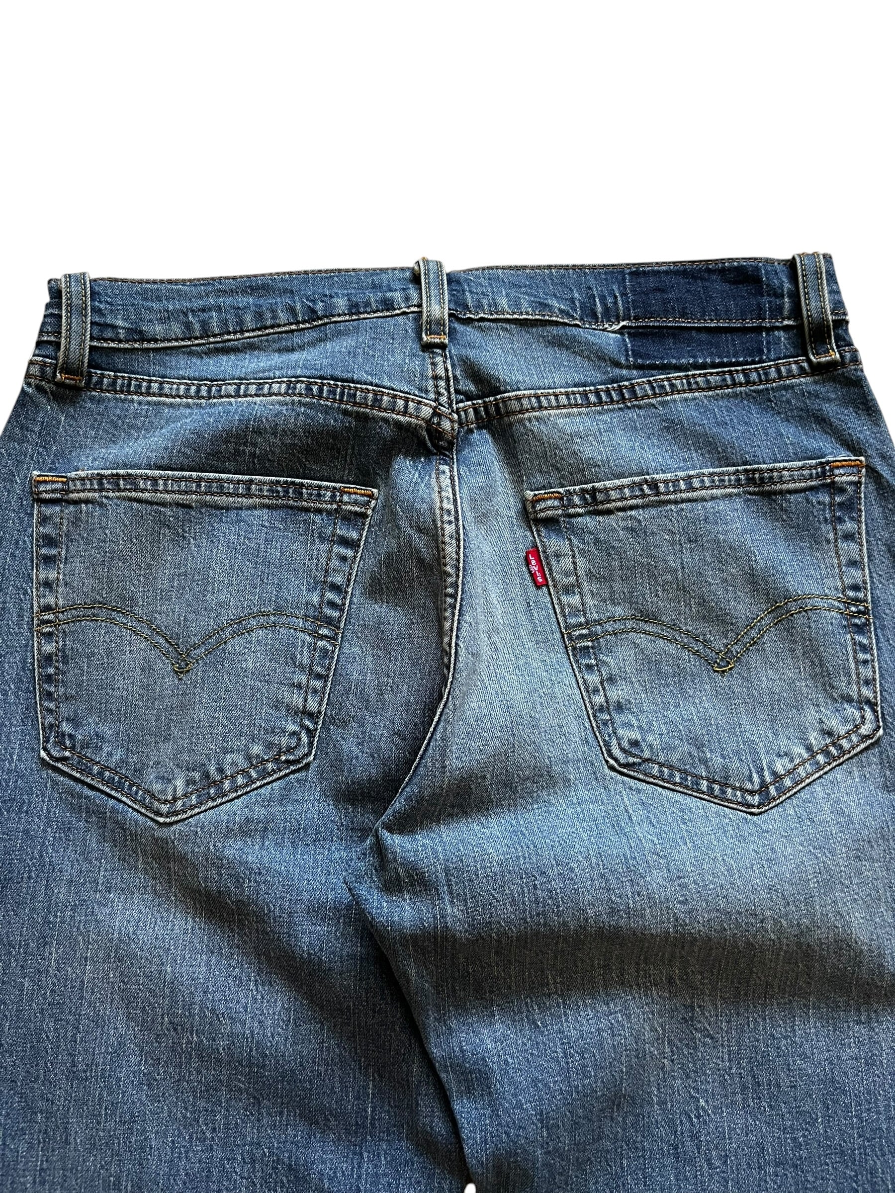 2000s Levi’s 527 Slim Bootcuts (33x32)