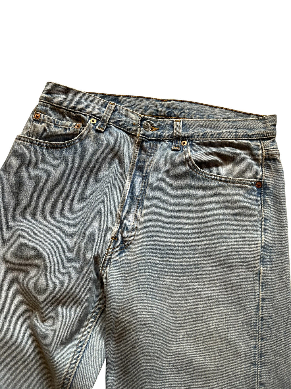 90s Levi’s 501 (33x30)