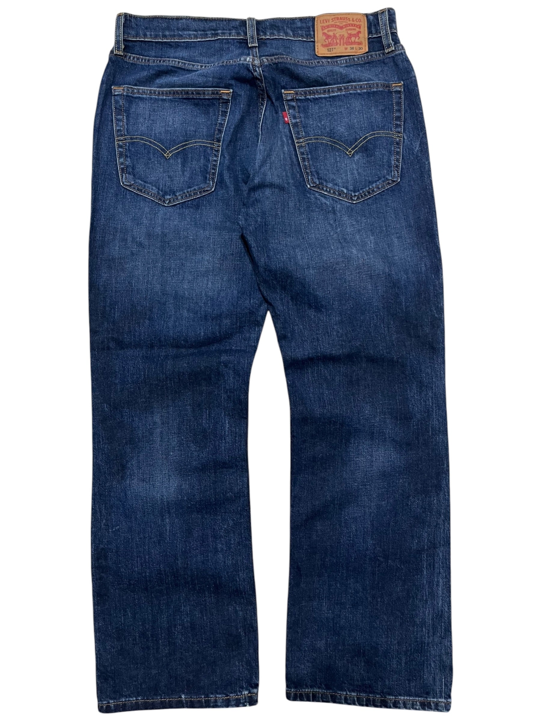 2000s Levi’s 527 Bootcuts (34x30)