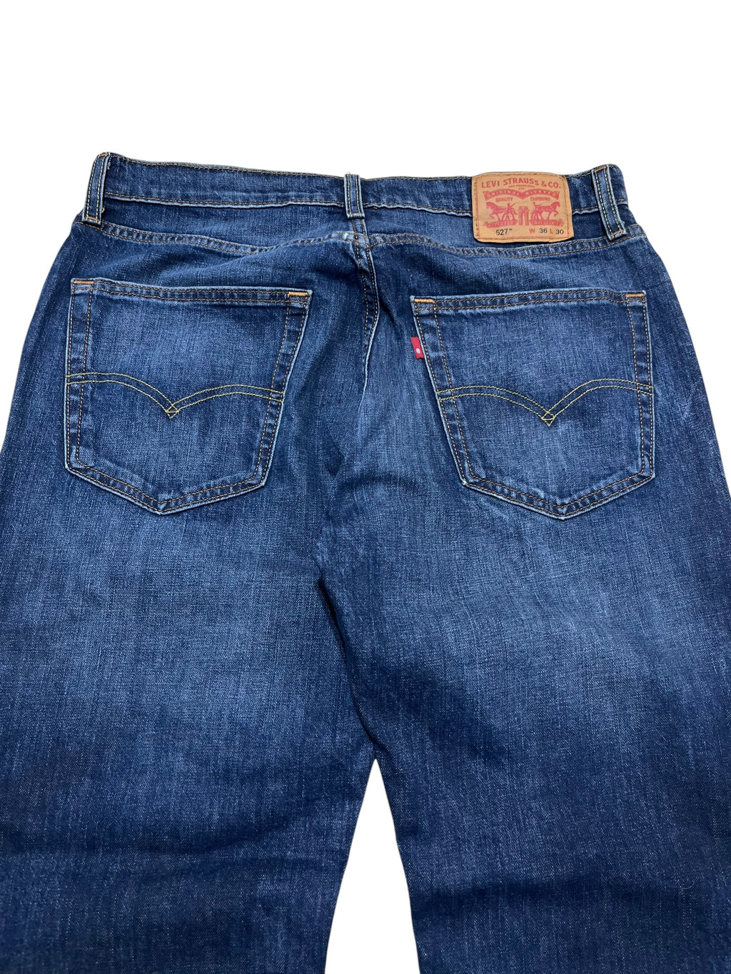 2000s Levi’s 527 Bootcuts (34x30)