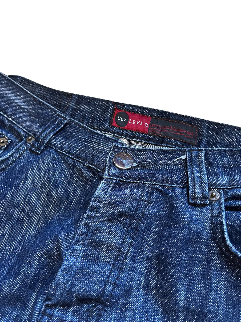2000s Levi’s 507 Bootcut Jeans (33X30)