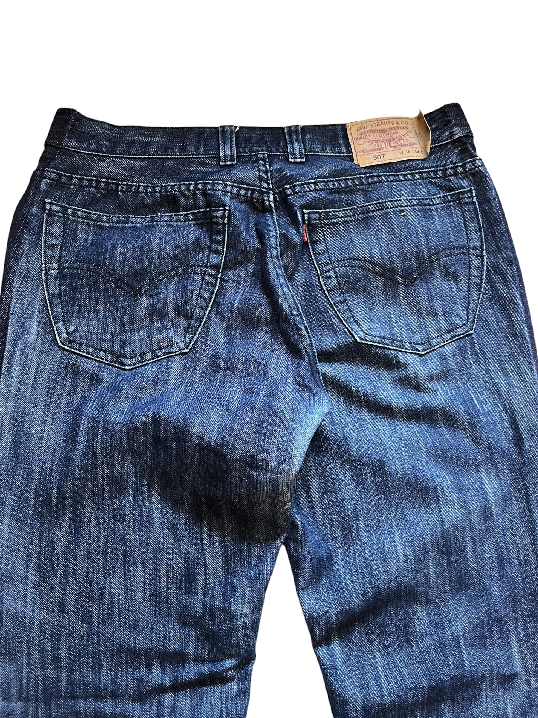 2000s Levi’s 507 Bootcut Jeans (33X30)