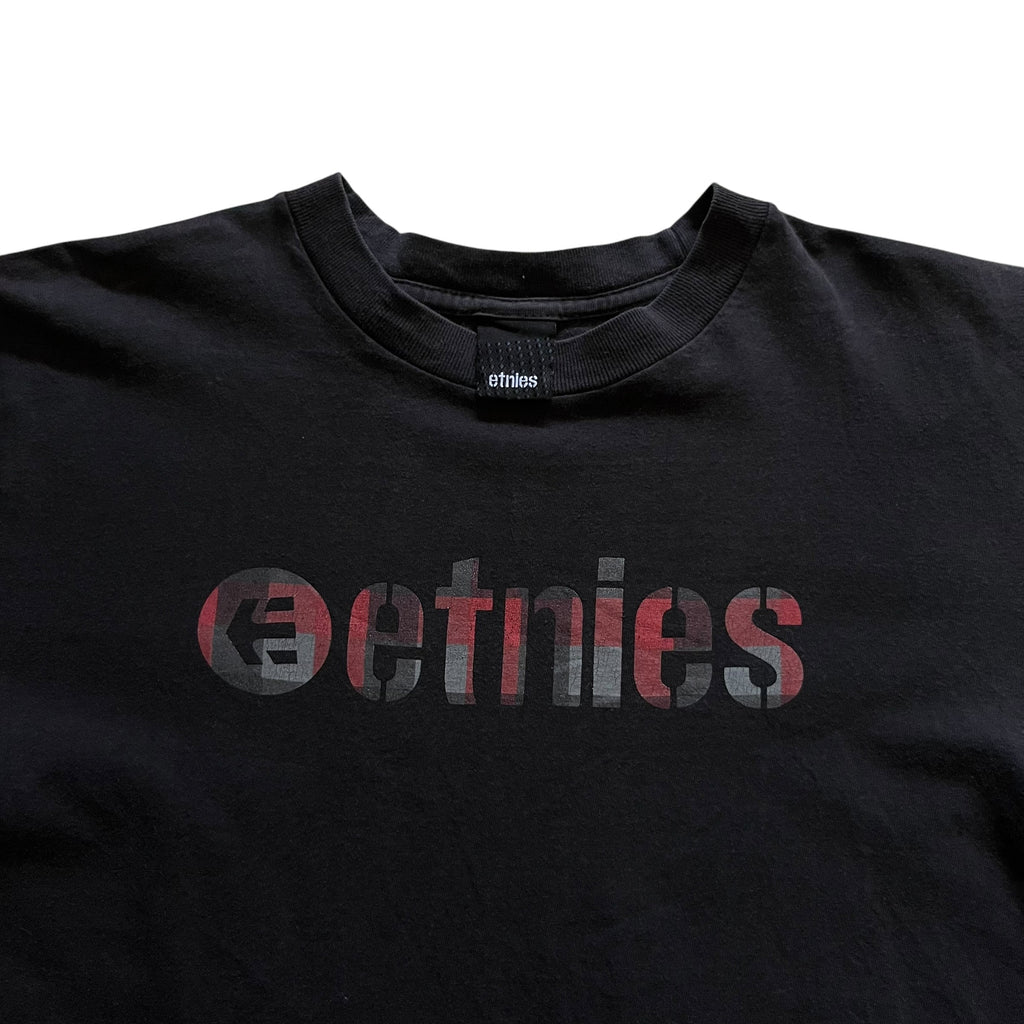 2000s Etnies Checkered Logo Tee