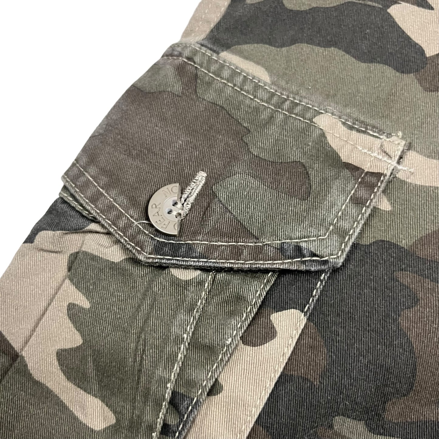 00s No Fear Camouflage Cargo Shorts