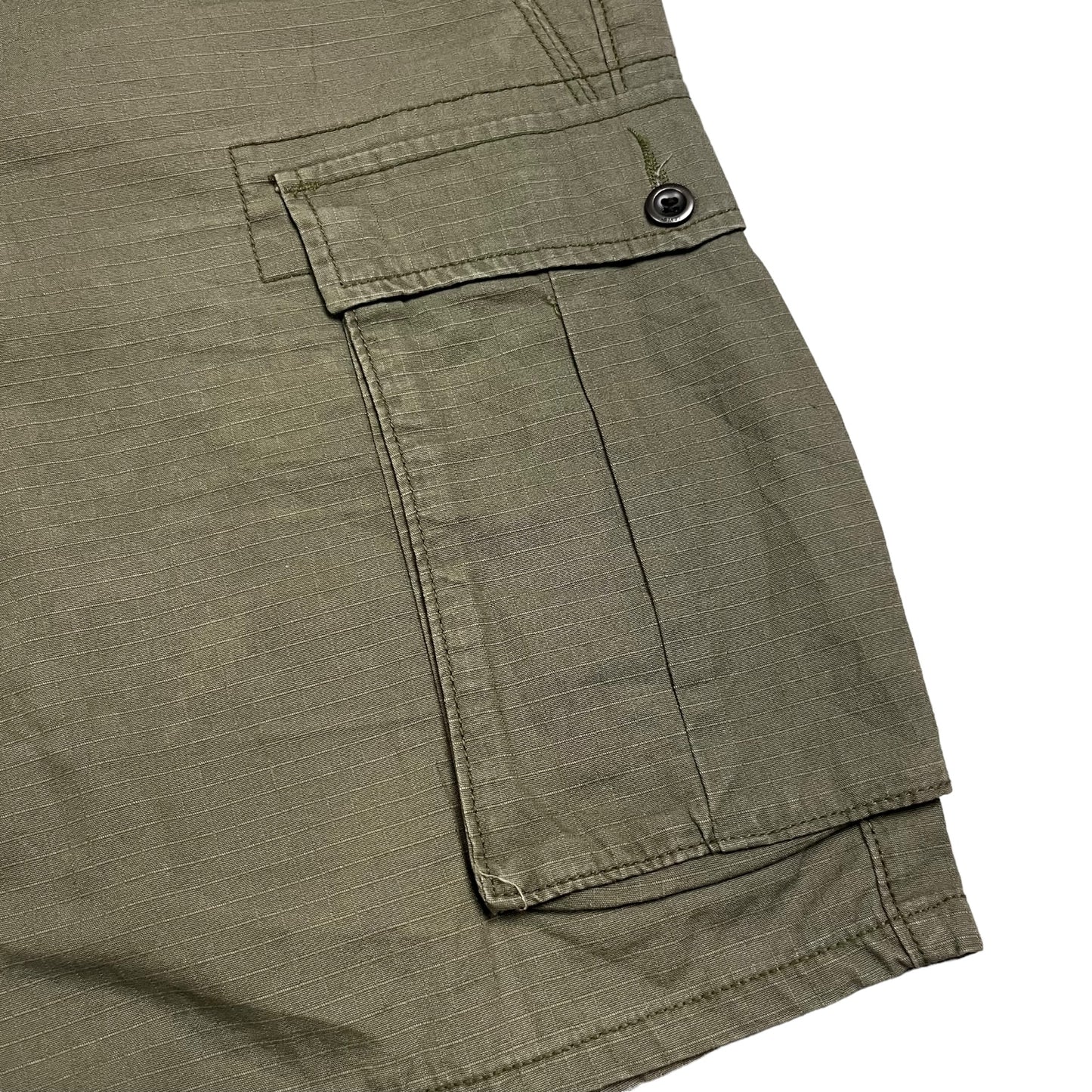 00s Levi’s Cargo Shorts